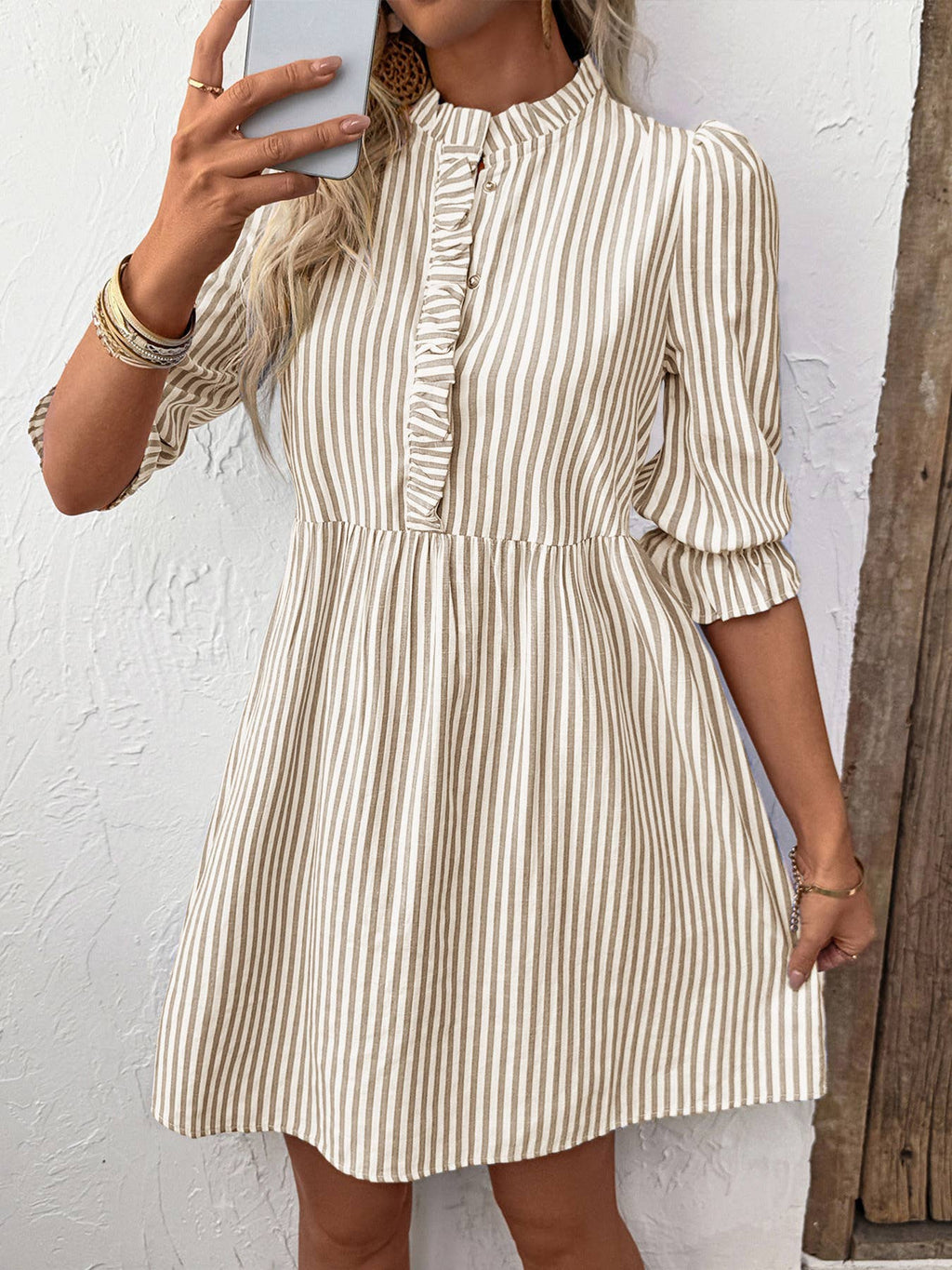 Puff-Sleeve Striped Dress: Blue / S