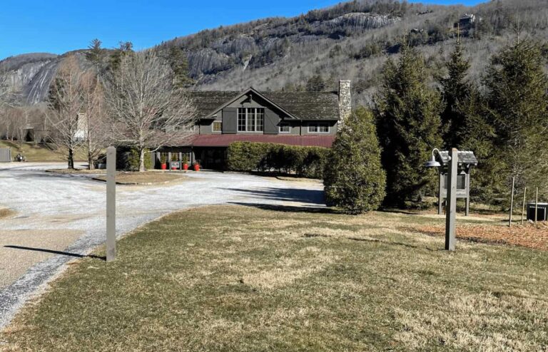 Exploring the Winter Charm of Cashiers, North Carolina